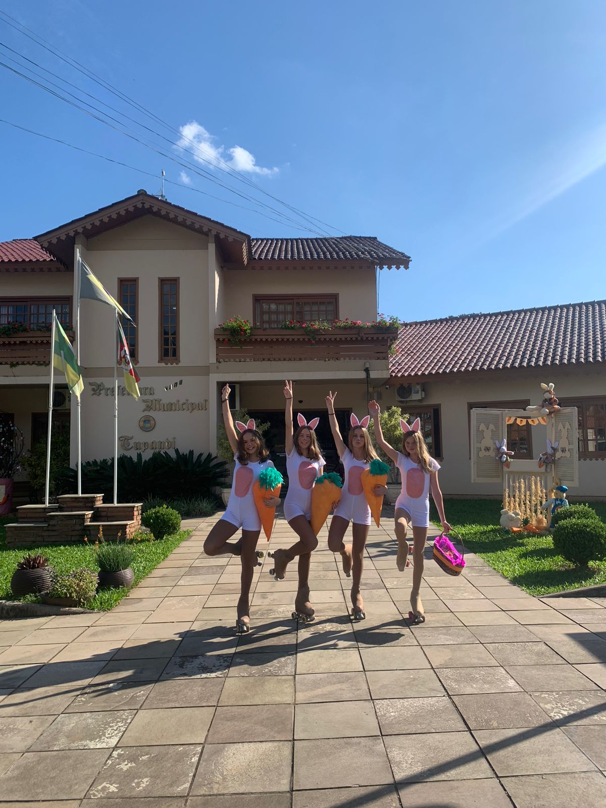 WhatsApp Image 2022-04-18 at 16.23.06.jpeg